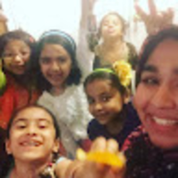 Meet your Posher, Amal - Picture 1 of 1